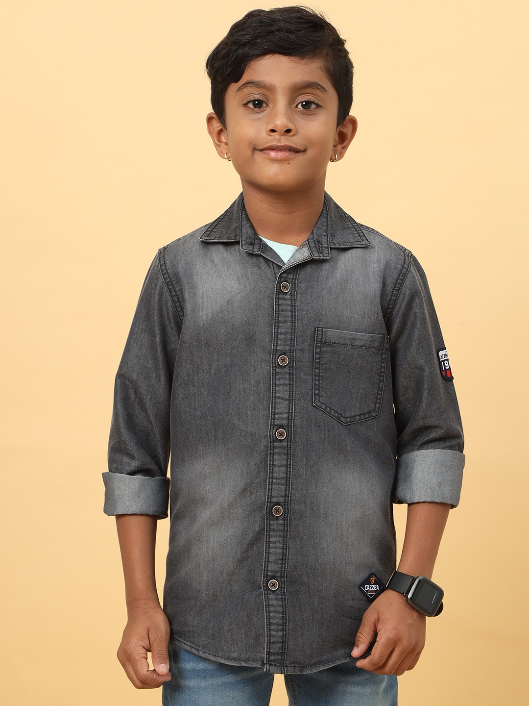 

CAZZBA Boys Spread Collar Washed Casual Denim Shirt, Black