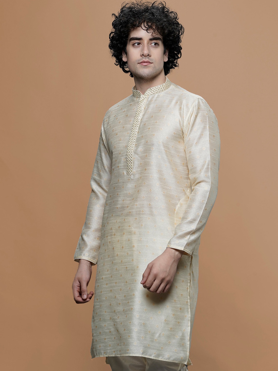

MAAHI FABS Geometric Woven Design Jacquard Straight Kurta, Cream