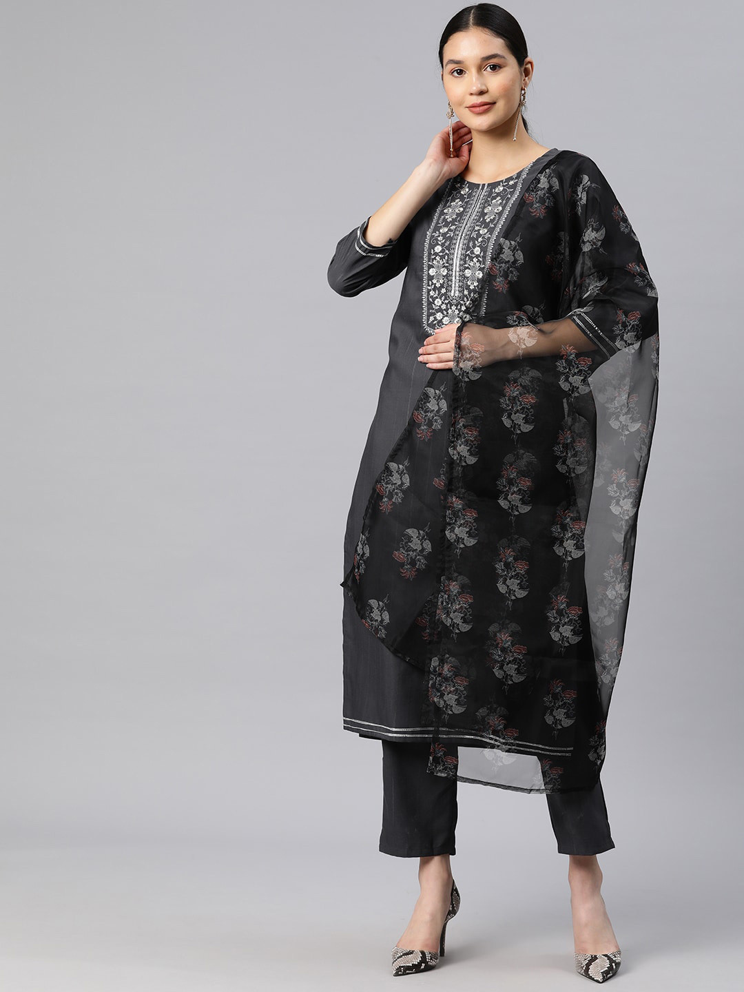 

Mitera Floral Yoke Design Regular Thread Work Kurta With Trousers & Dupatta, Grey