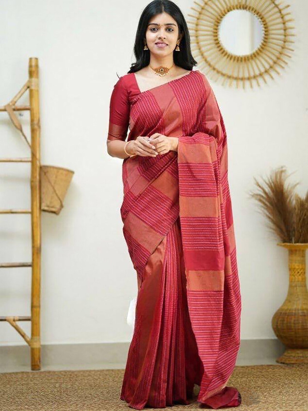 

KALINI Silk Blend Kanjeevaram Saree, Red