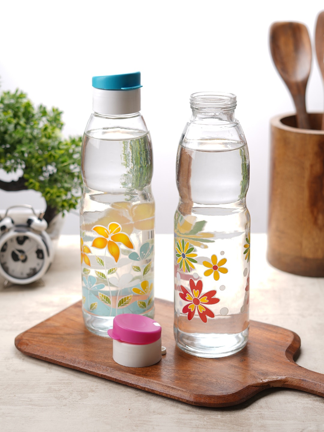 

CDI Transparent 2 Pieces Floral Printed Glass Water Bottle 1L