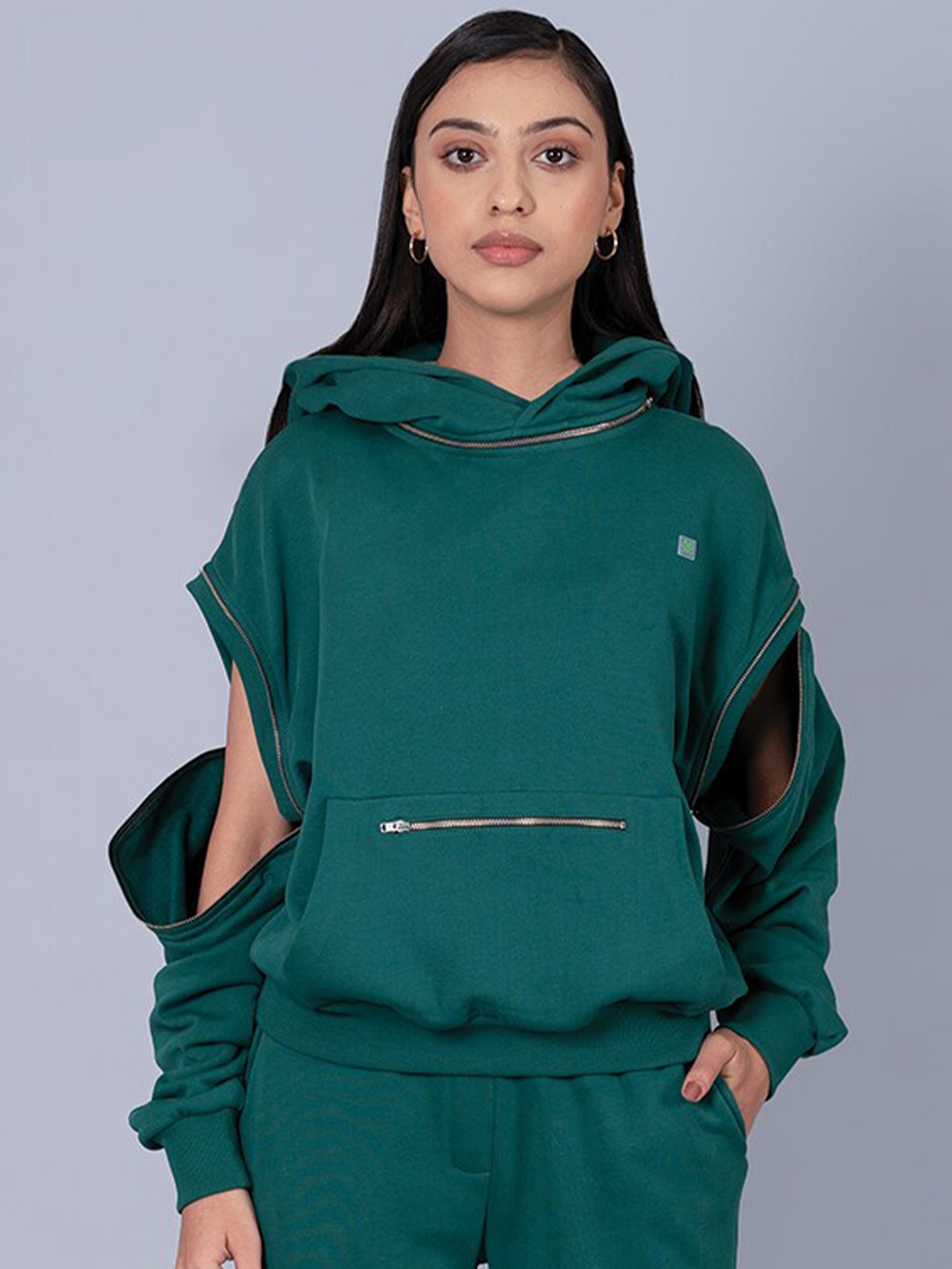 

Muvazo Hooded Detachable Sleeves Cotton Fleece Pullover Sweatshirt, Green