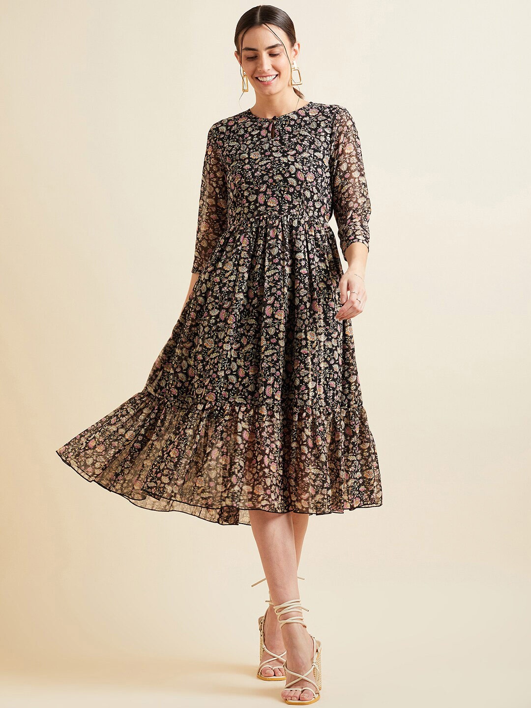 

PANIT Black Floral Printed Tiered Georgette Fit & Flare Midi Dress