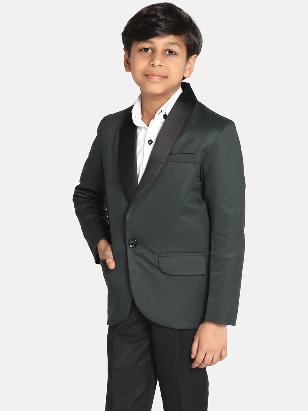 

TAHVO Boys Shawl Collar Tuxedo Blazer, Green