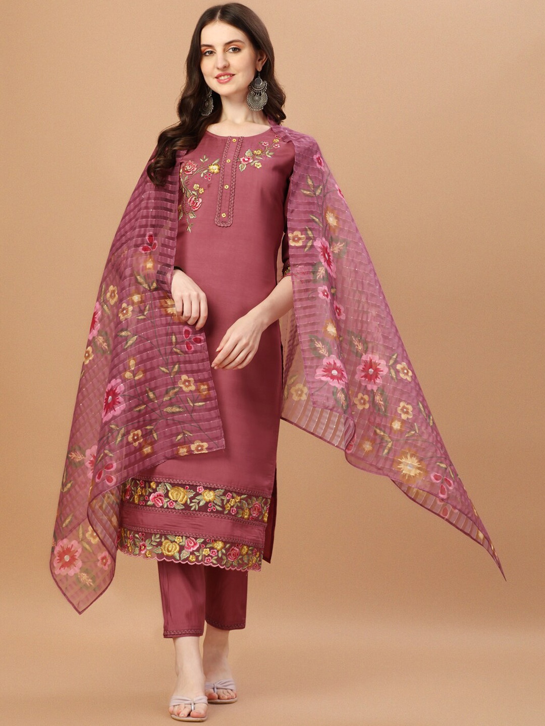 

KALINI Floral Embroidered Regular Chanderi Silk Kurta With Trousers & Dupatta, Lavender