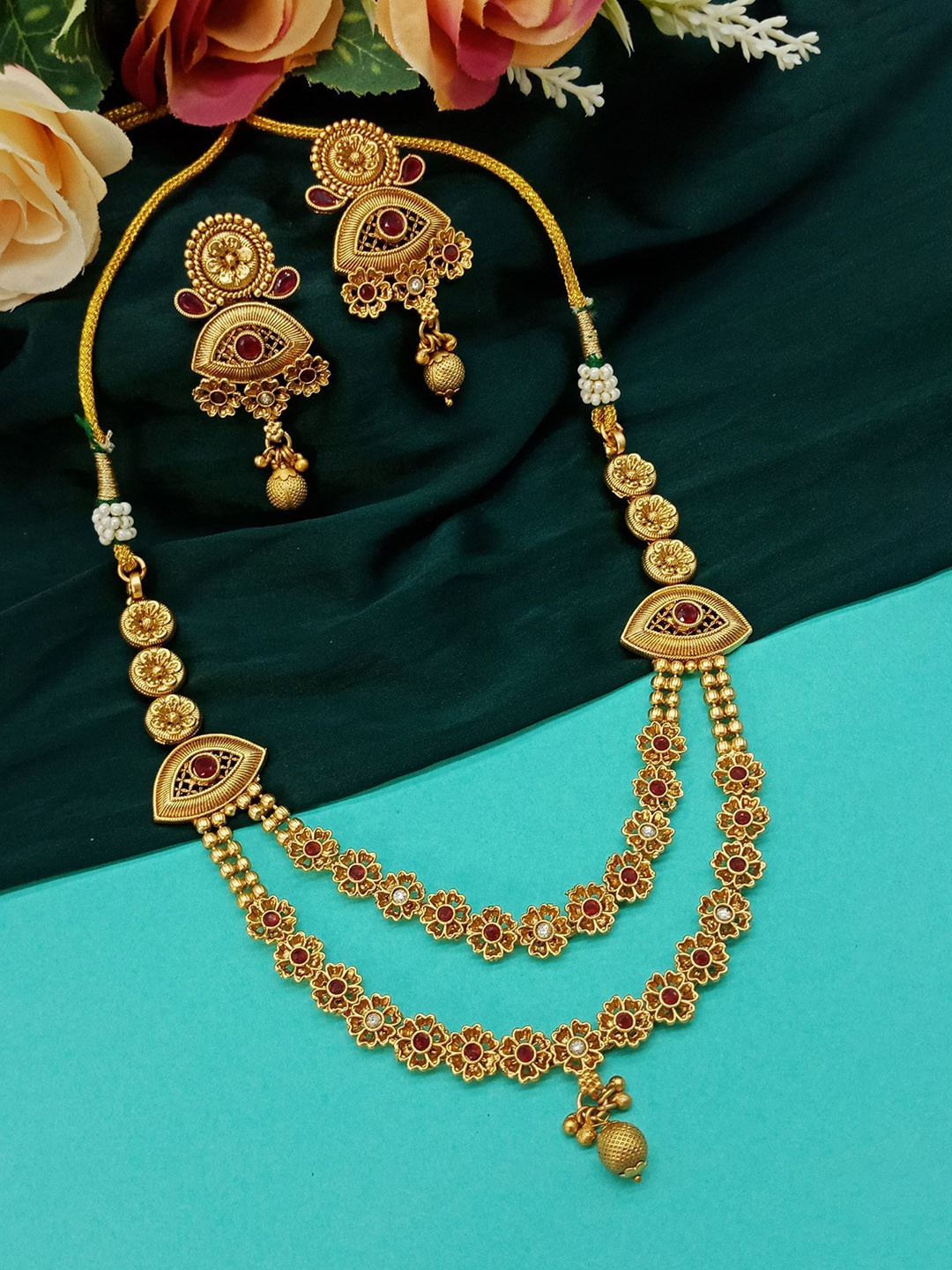 

AASHISH IMITATION Copper Plated Kundan Studded Jewellery Set, Gold