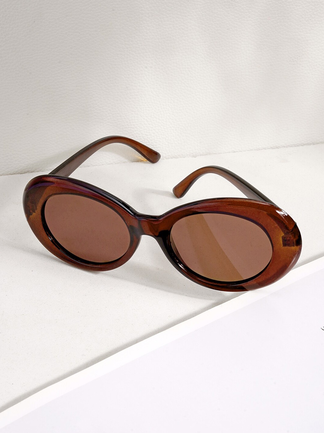 

JOKER & WITCH Women Oval Sunglasses with UV Protected Lens JWSG118, Brown