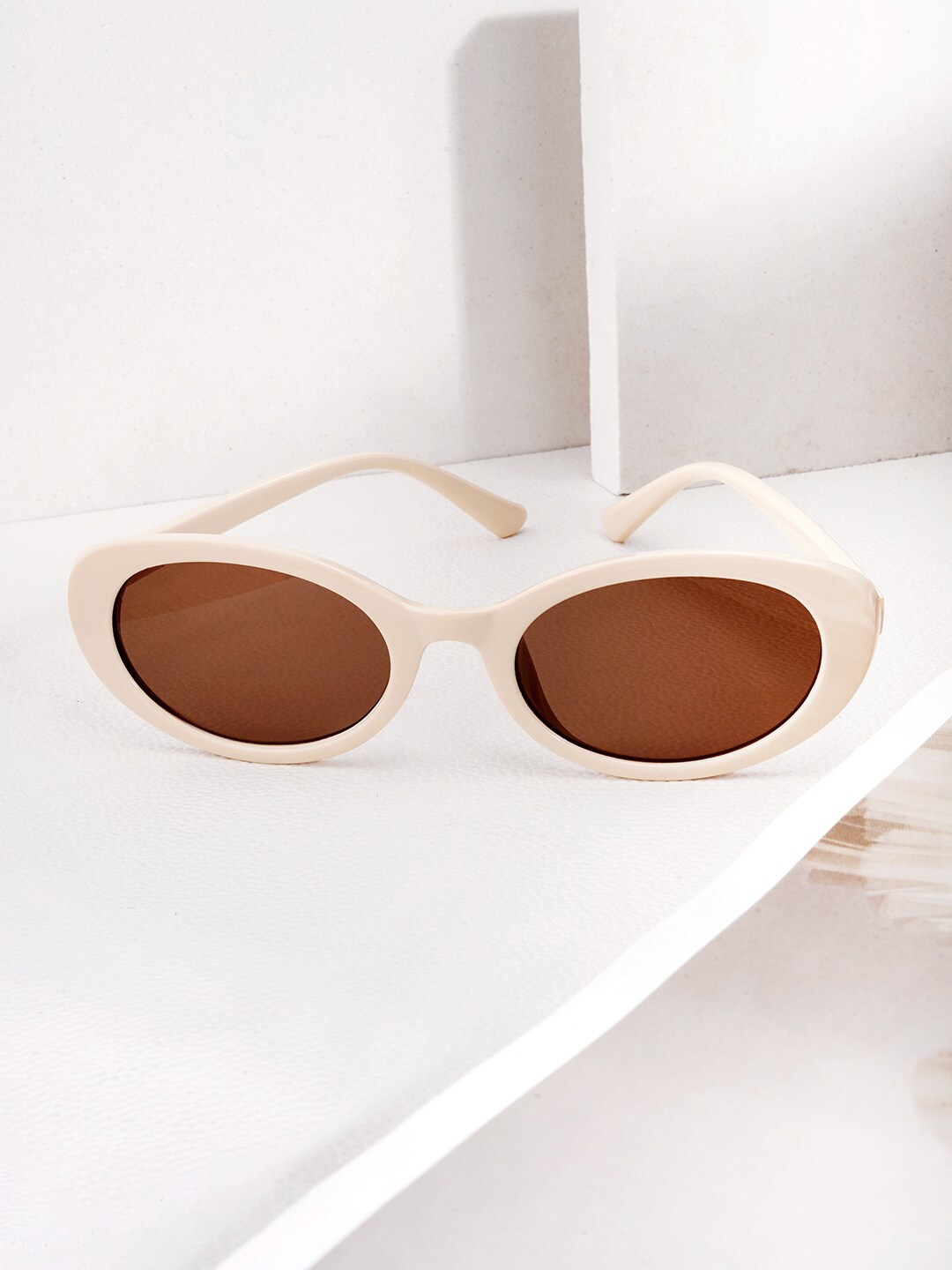

JOKER & WITCH Women Oval Sunglasses with UV Protected Lens JWSG124, Brown