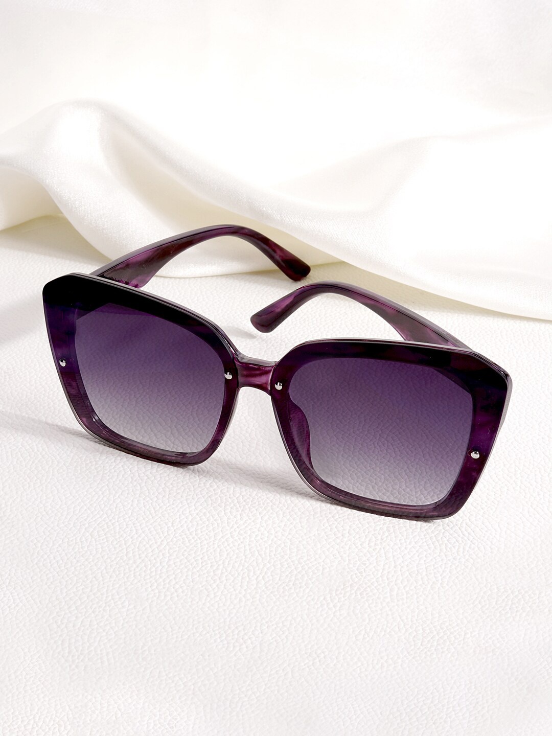 

JOKER & WITCH Women Butterfly Sunglasses with UV Protected Lens JWSG25, Purple