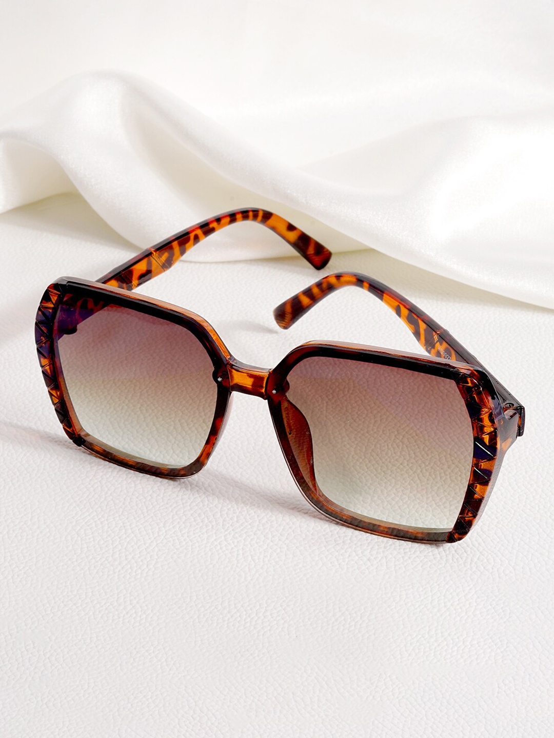

JOKER & WITCH Women Printed Oversized Sunglasses JWSG35, Brown