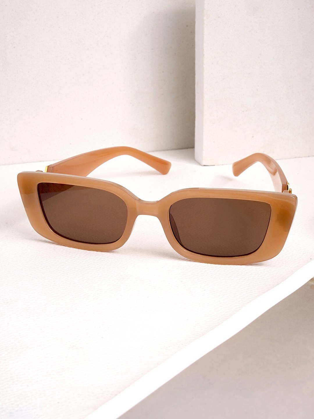 

JOKER & WITCH Women Rectangle Sunglasses with UV Protected Lens JWSG69, Brown