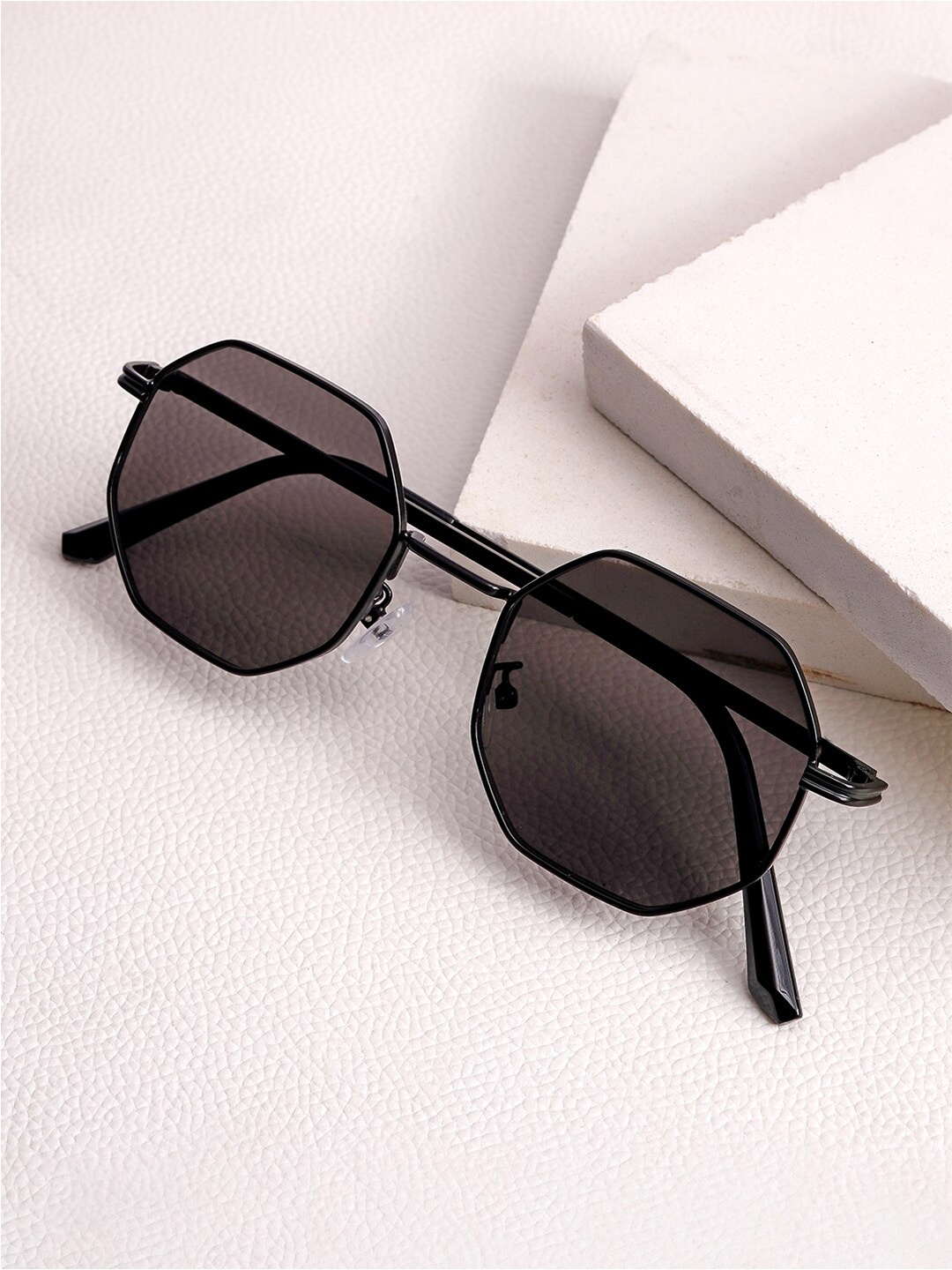 

JOKER & WITCH Men Octagon Sunglasses JWSG99, Black