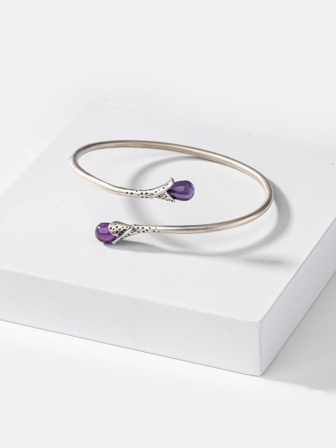 

SHAYA 925 Sterling Silver Bangle-Style Bracelet