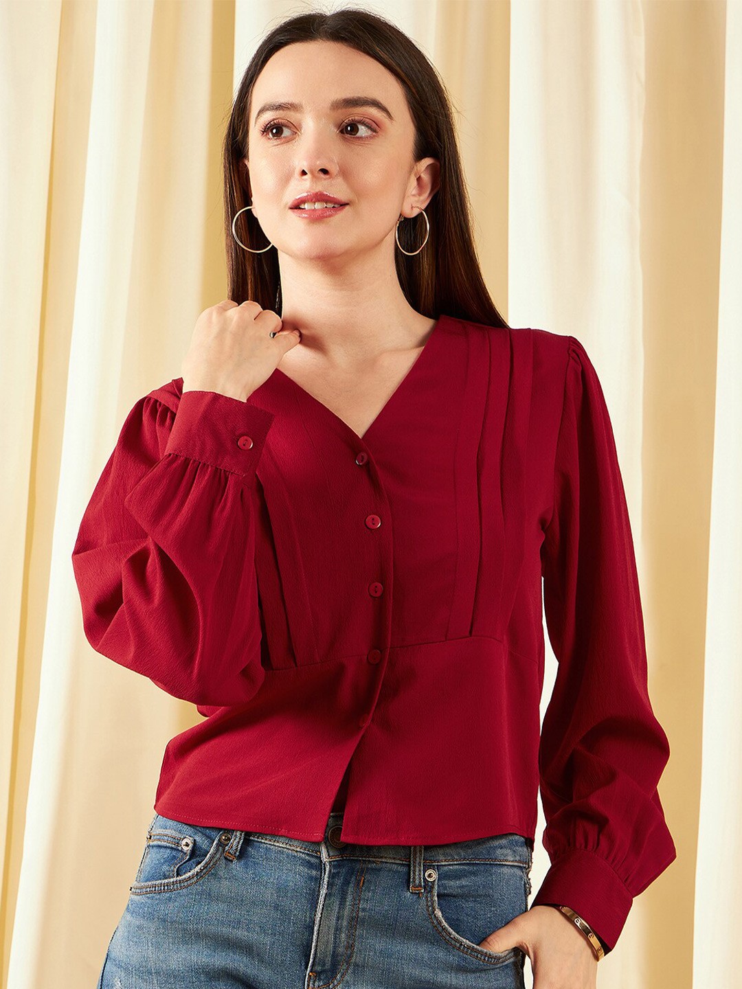 

Carlton London V-Neck Cuffed Sleeves Pleated Shirt Style Top, Maroon