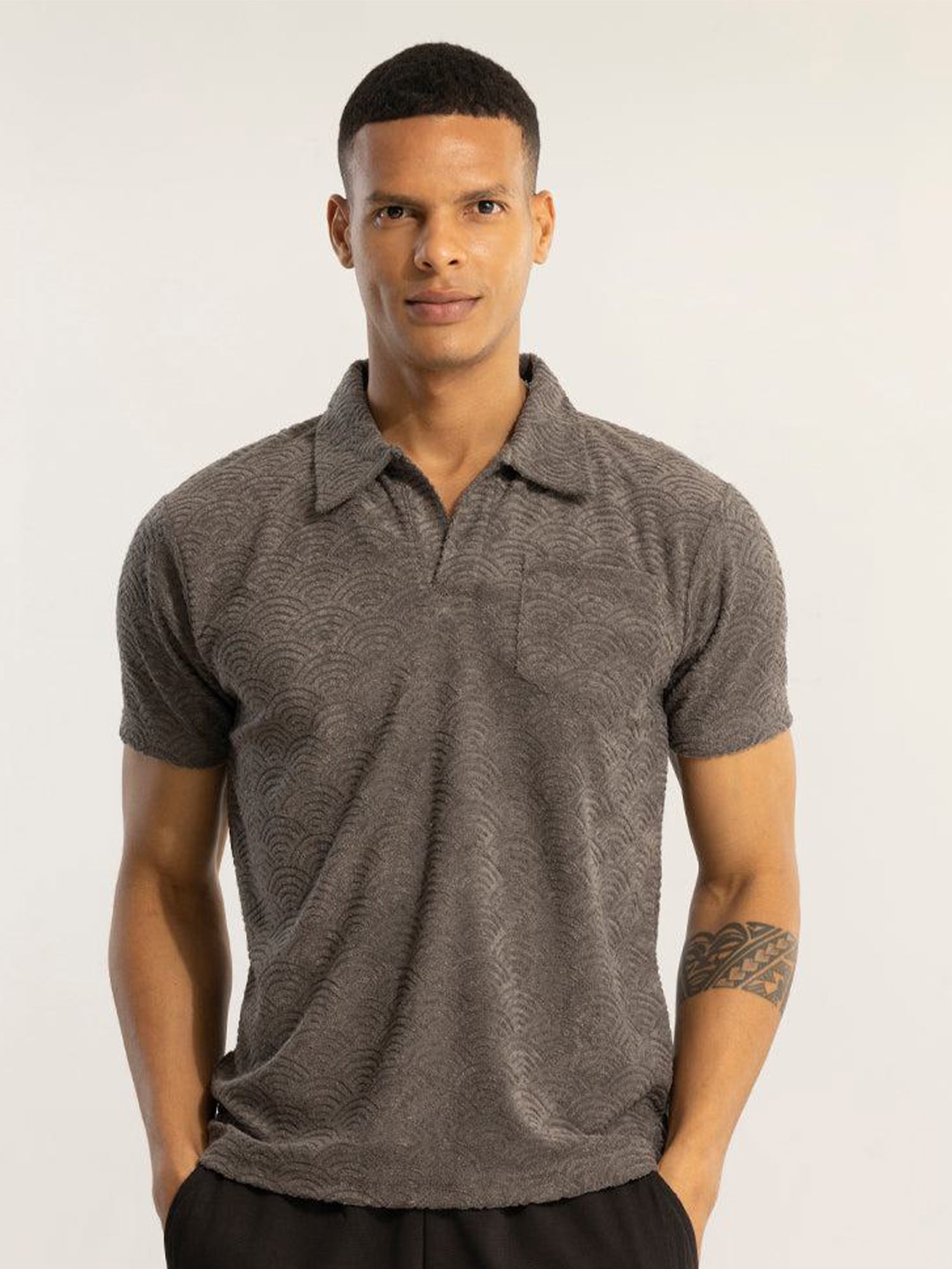 

Snitch Grey Self Design Polo Collar Slim Fit T-shirt