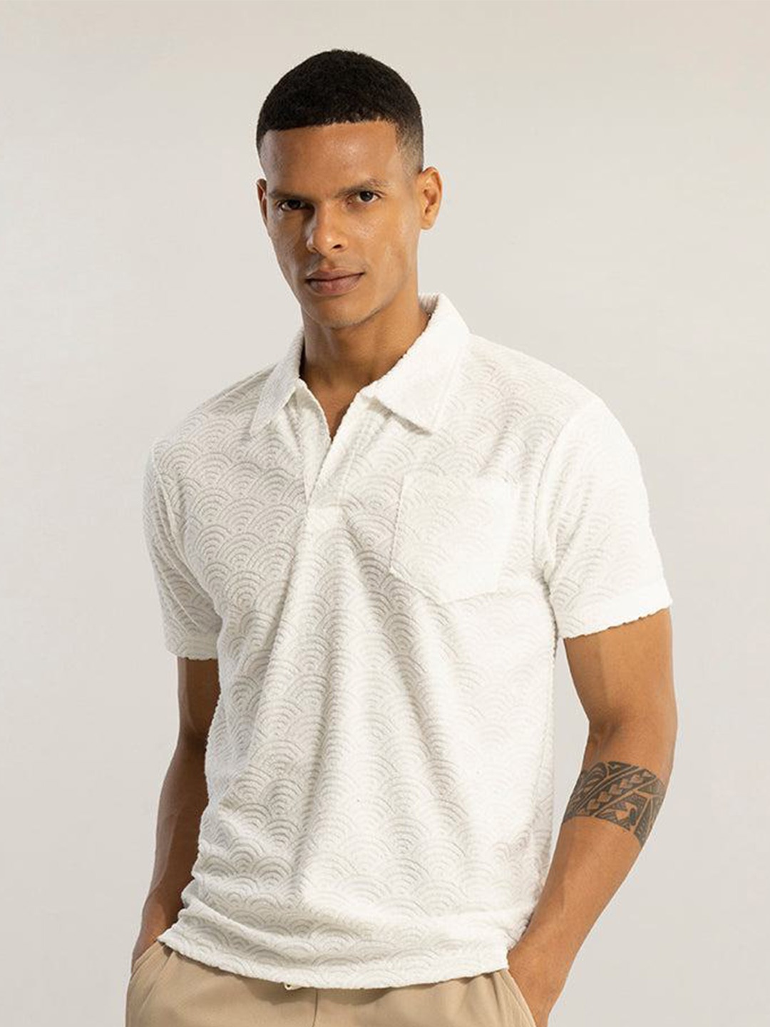 

Snitch White Polo Collar Slim Fit T-shirt