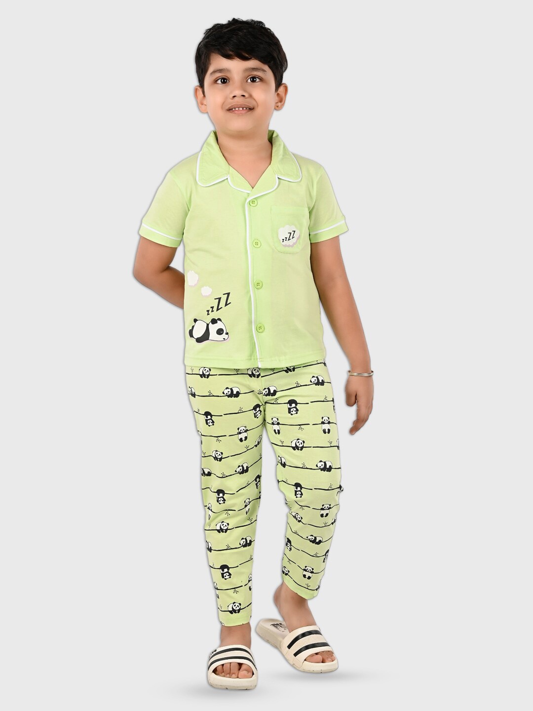 

DENIKID Unisex Kung Fu Panda Printed Pure Cotton Night suit, Green