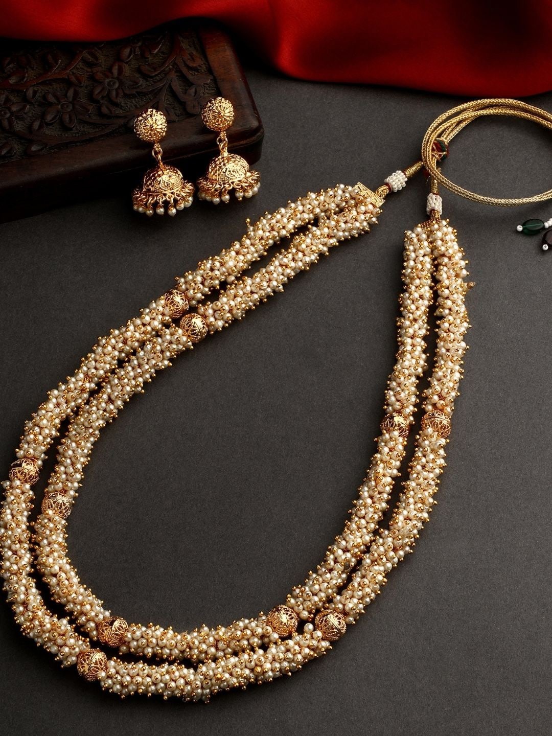 

AccessHer Gold-Plated Pearls Beaded Jewellery Set