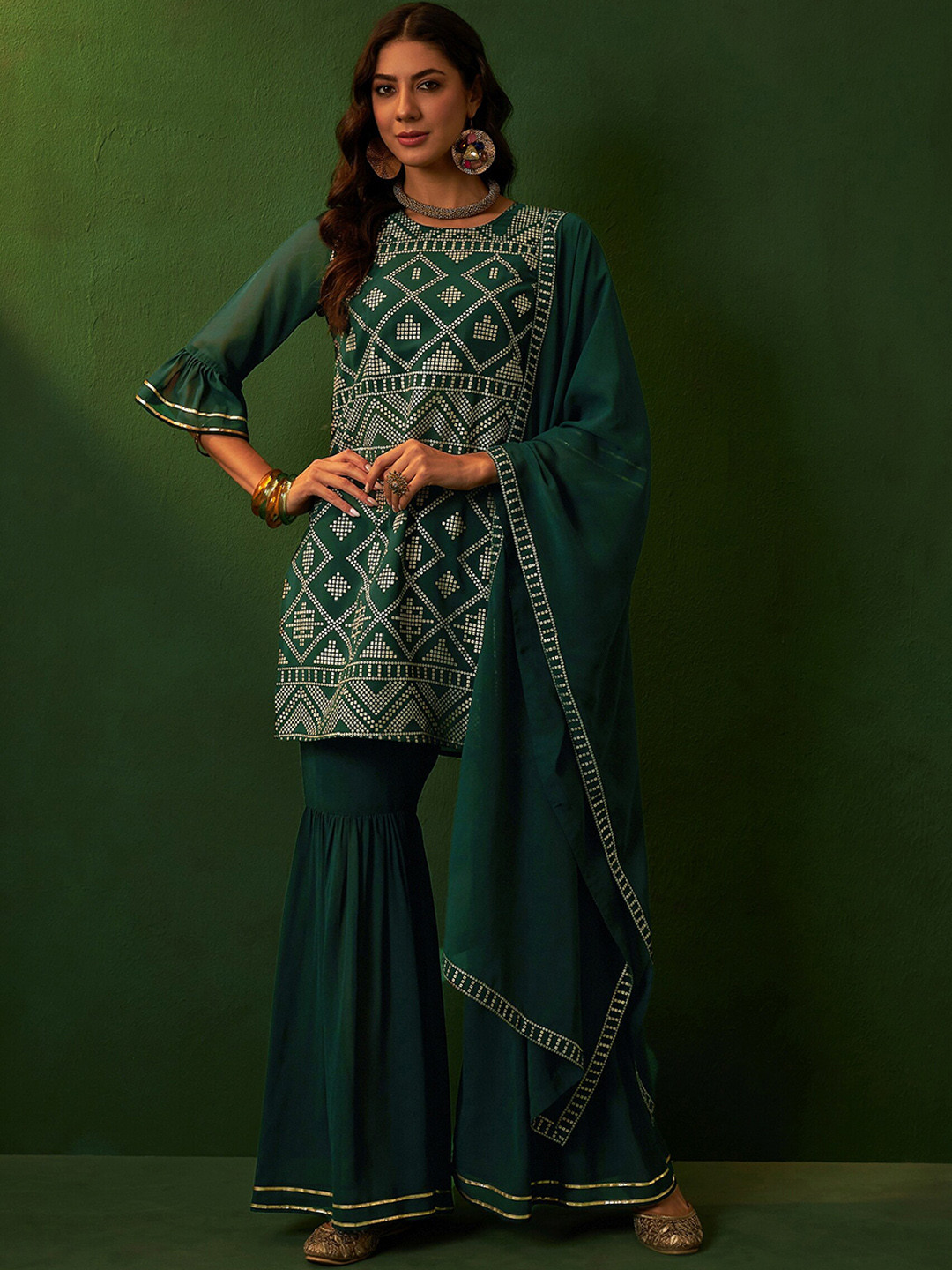 

Sangria Straight Kurta With Sharara & Dupatta Set, Green