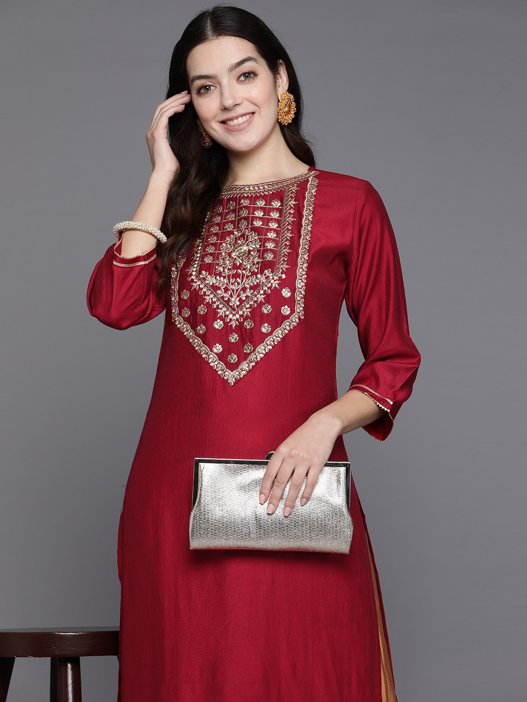 

Indo Era Women Floral Embroidered Sequinned Liva Straight Kurta, Red