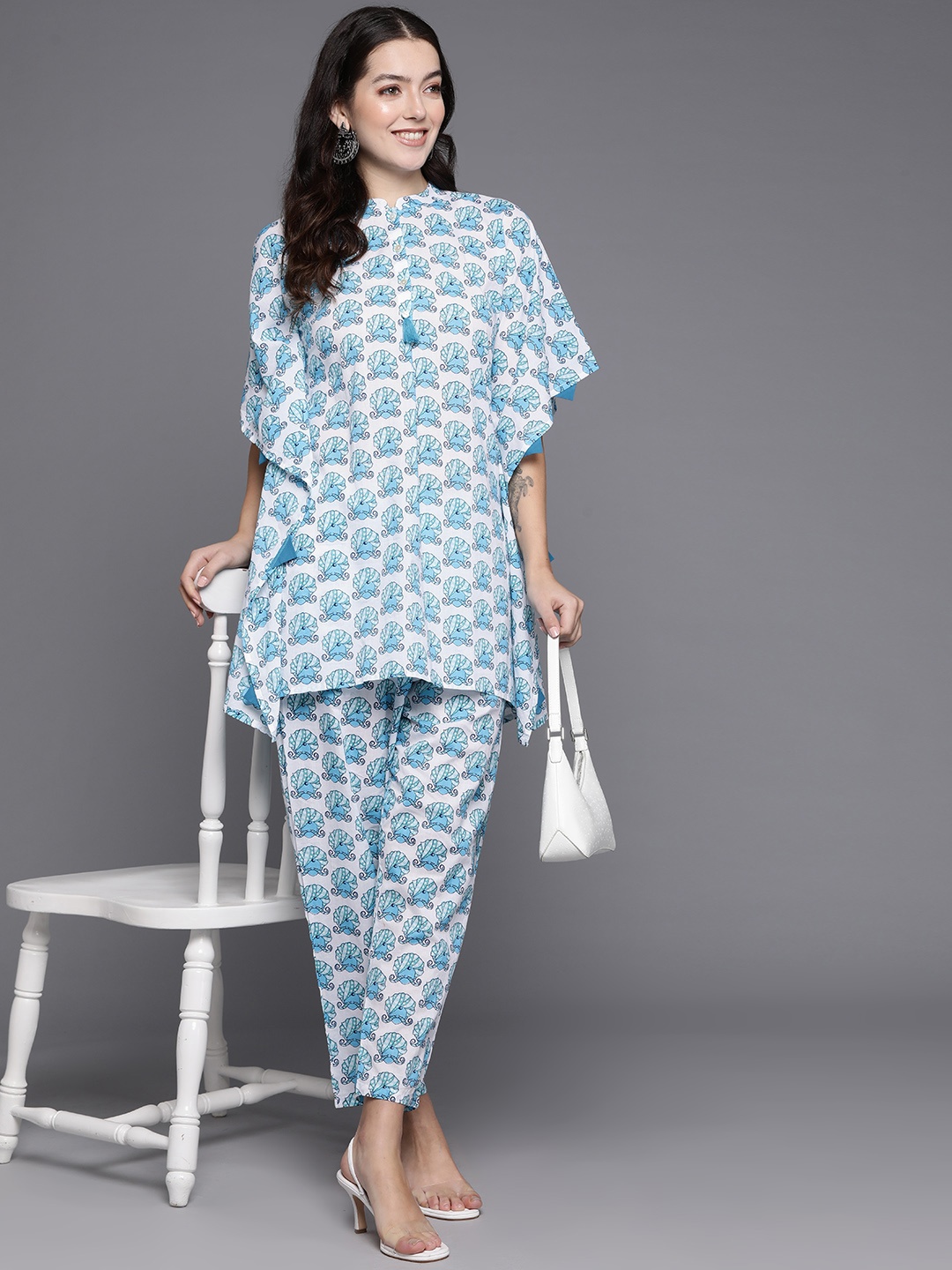 

Indo Era Women Printed Pure Cotton Ethnic Co-Ords, White