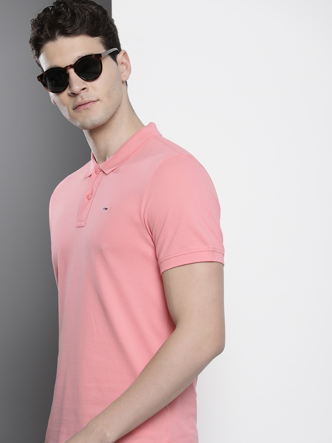 

Tommy Hilfiger Men Polo Collar T-shirt, Pink