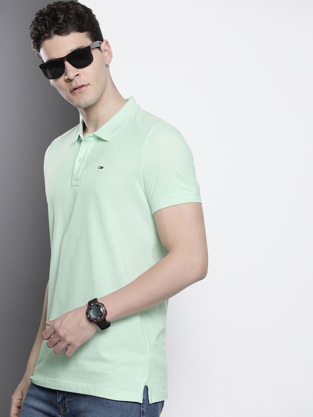 

Tommy Hilfiger Men Pure Cotton Slim Fit T-shirt, Green