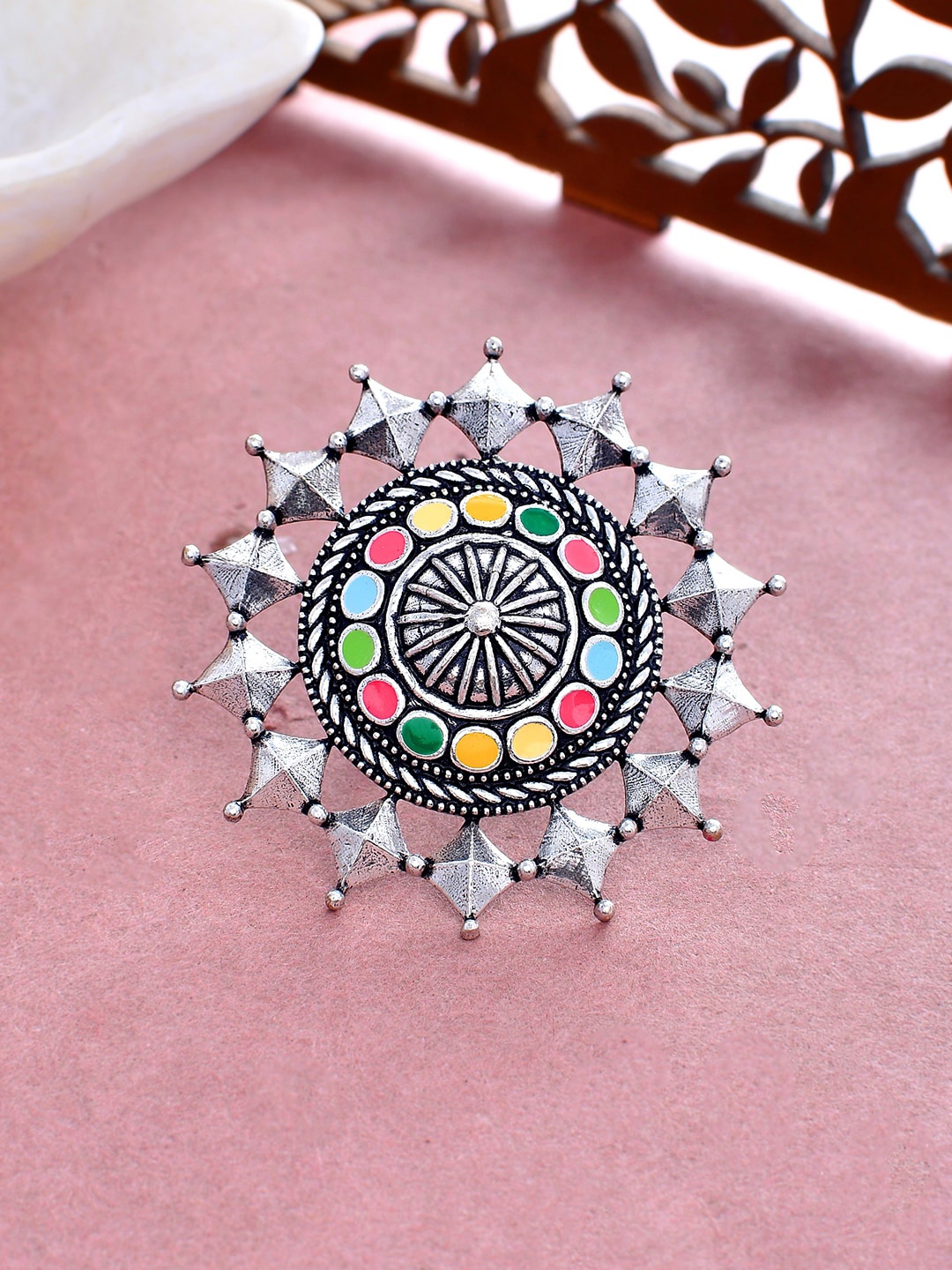 

Voylla Silver-Plated Floral Shaped Mandala Enamelled Adjustable Ring