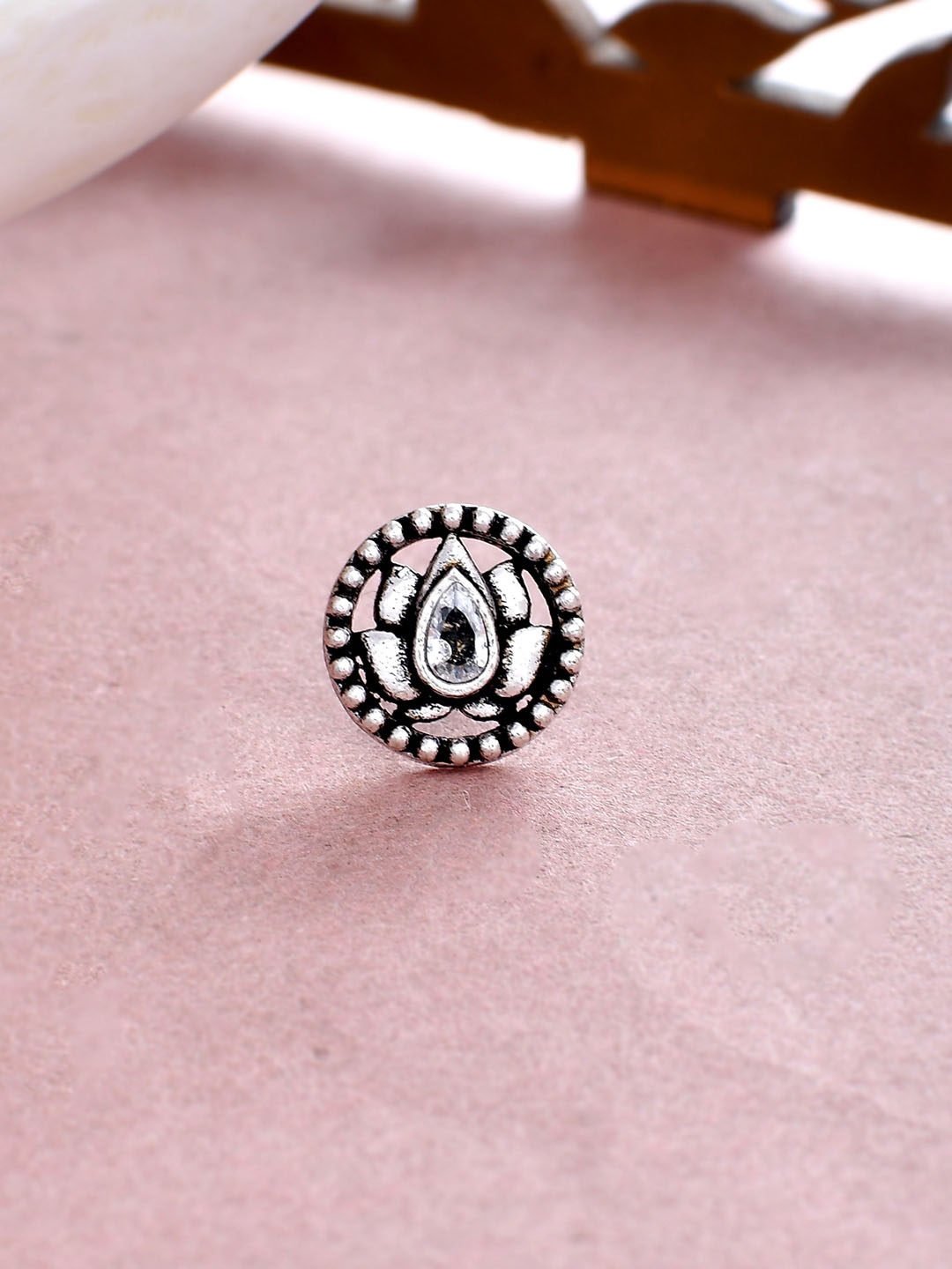 

Voylla Silver-Plated Lotus Bloom Oxidised Nosepin