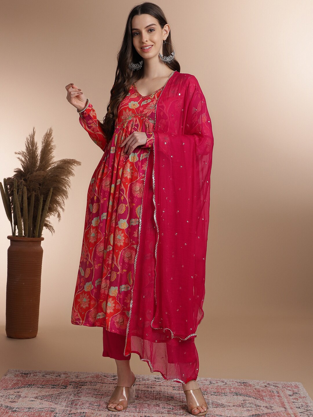 

Anouk Embroidered Regular Kurta With Trousers & Dupatta, Red