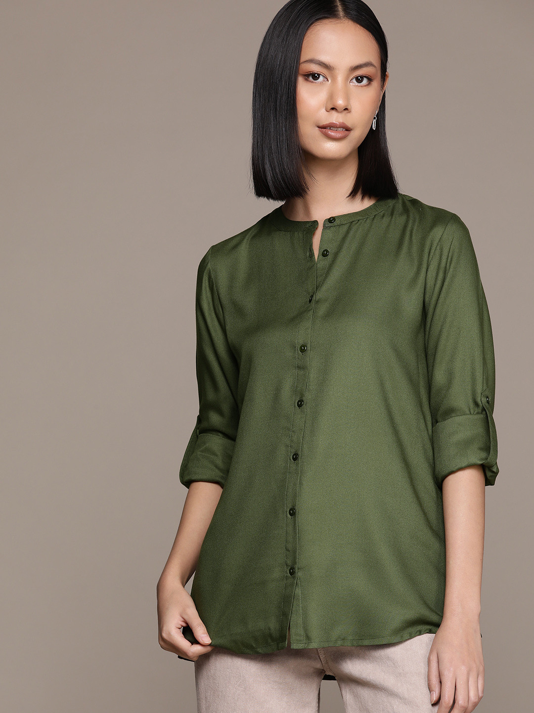 

Roadster Mandarin Collar Roll-Up Sleeves Casual Shirt, Olive