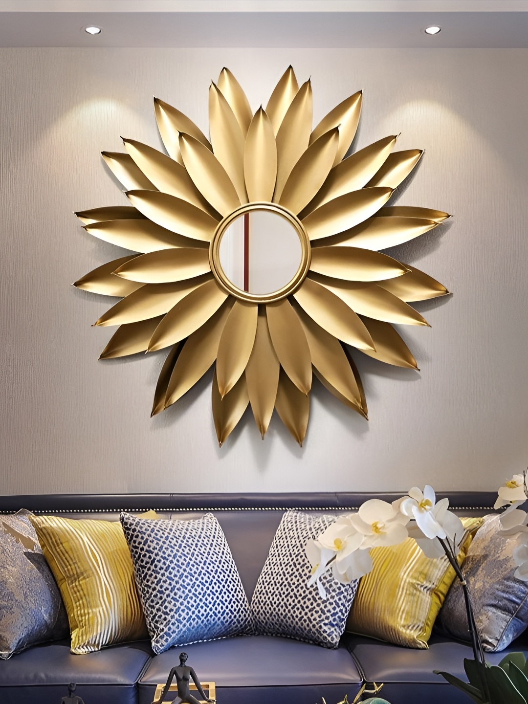 

HANDICRAFTS TOWN Gold Toned Floral Metal Wall Mirror