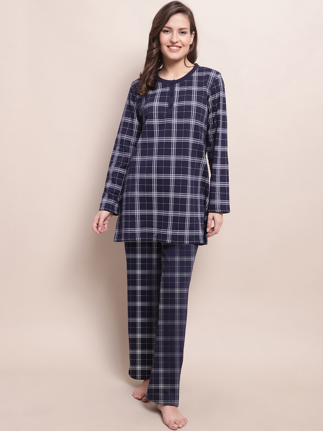 

Kanvin Women Checked Night Suit, Navy blue
