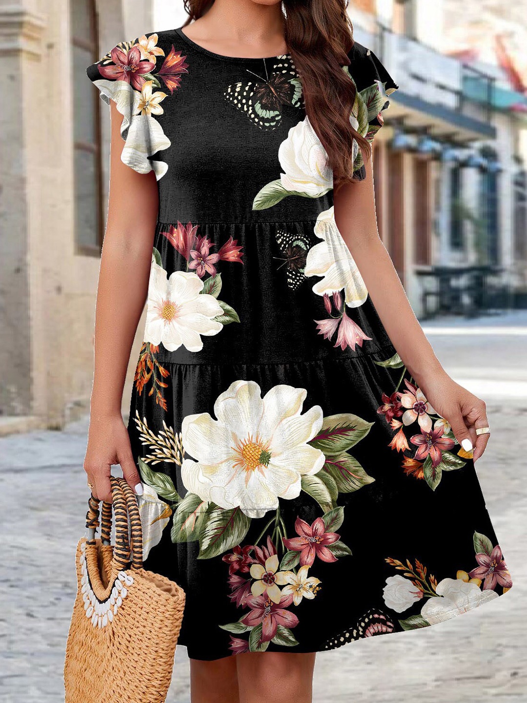 

Stylecast X KPOP Black Floral Printed Fit & Flare Dress