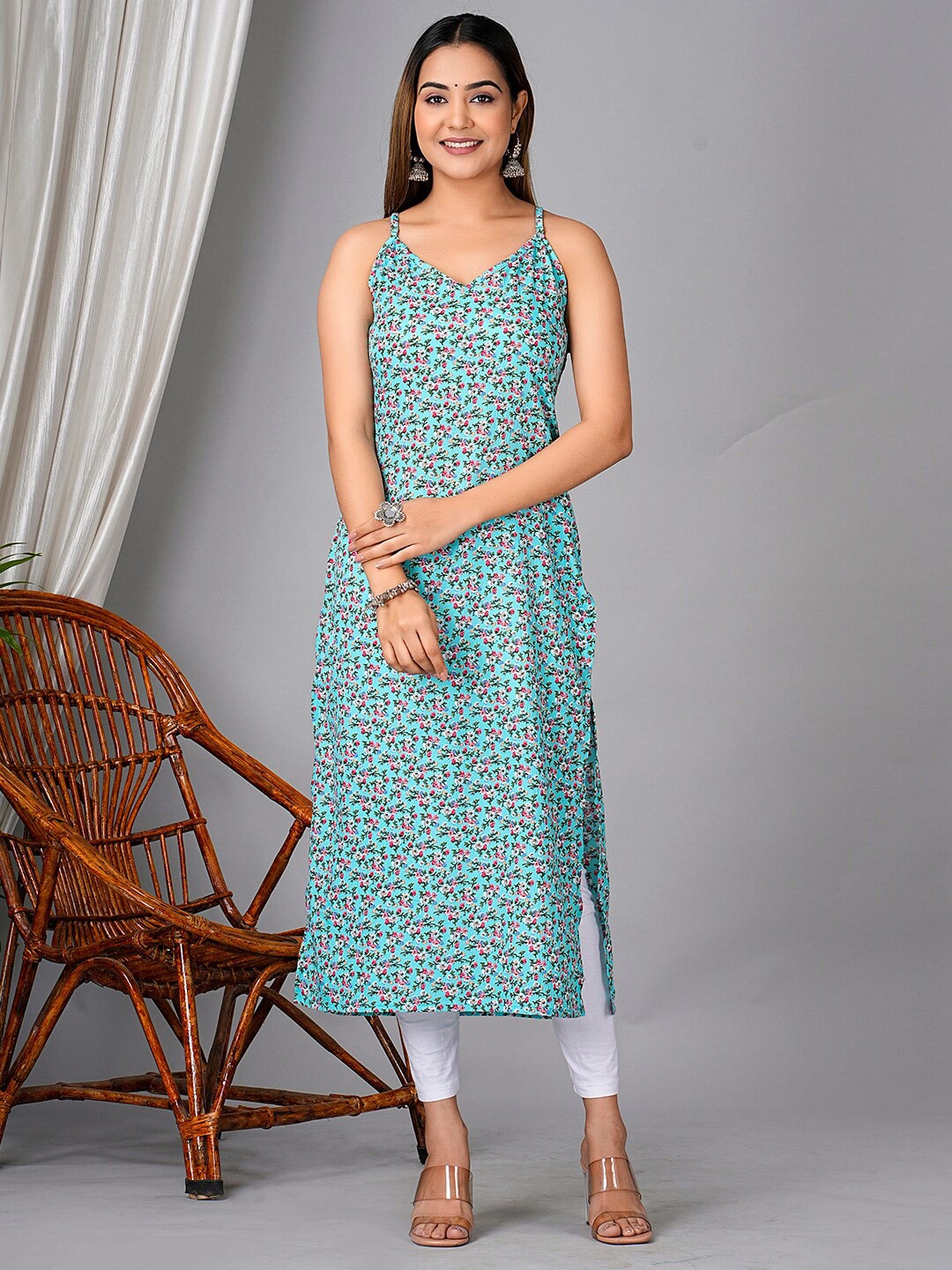 

KPF Shoulder Straps Floral Printed Straight Kurta, Blue