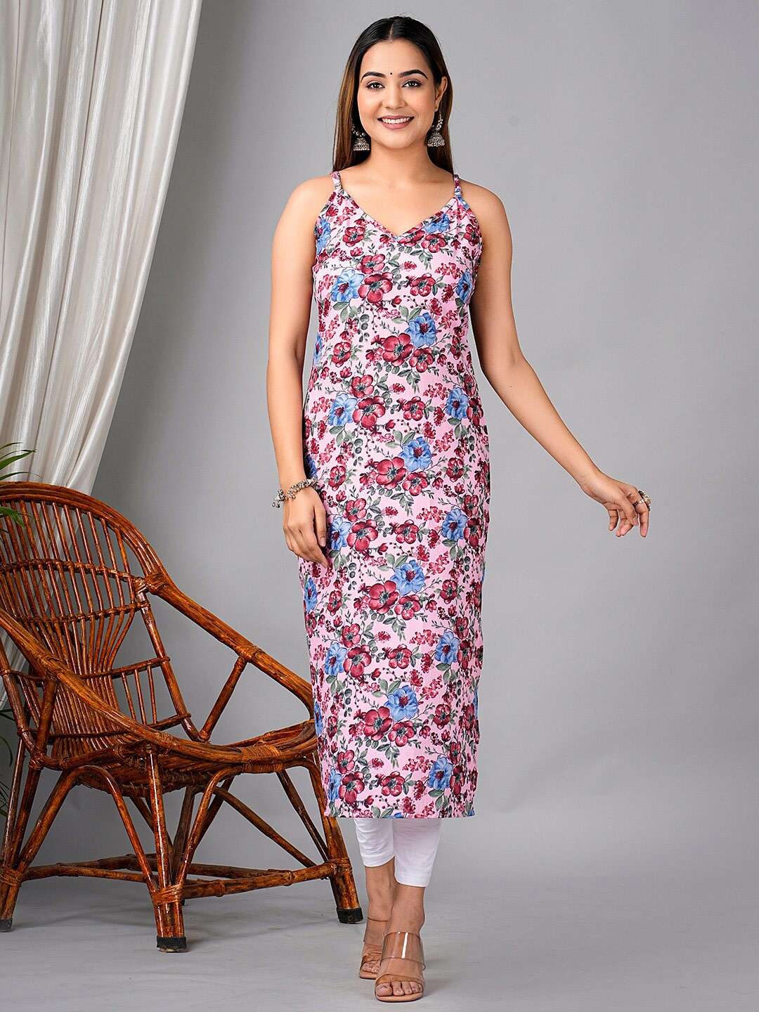 

KPF Printed Floral Printed Shoulder Straps Straight Kurta, Pink