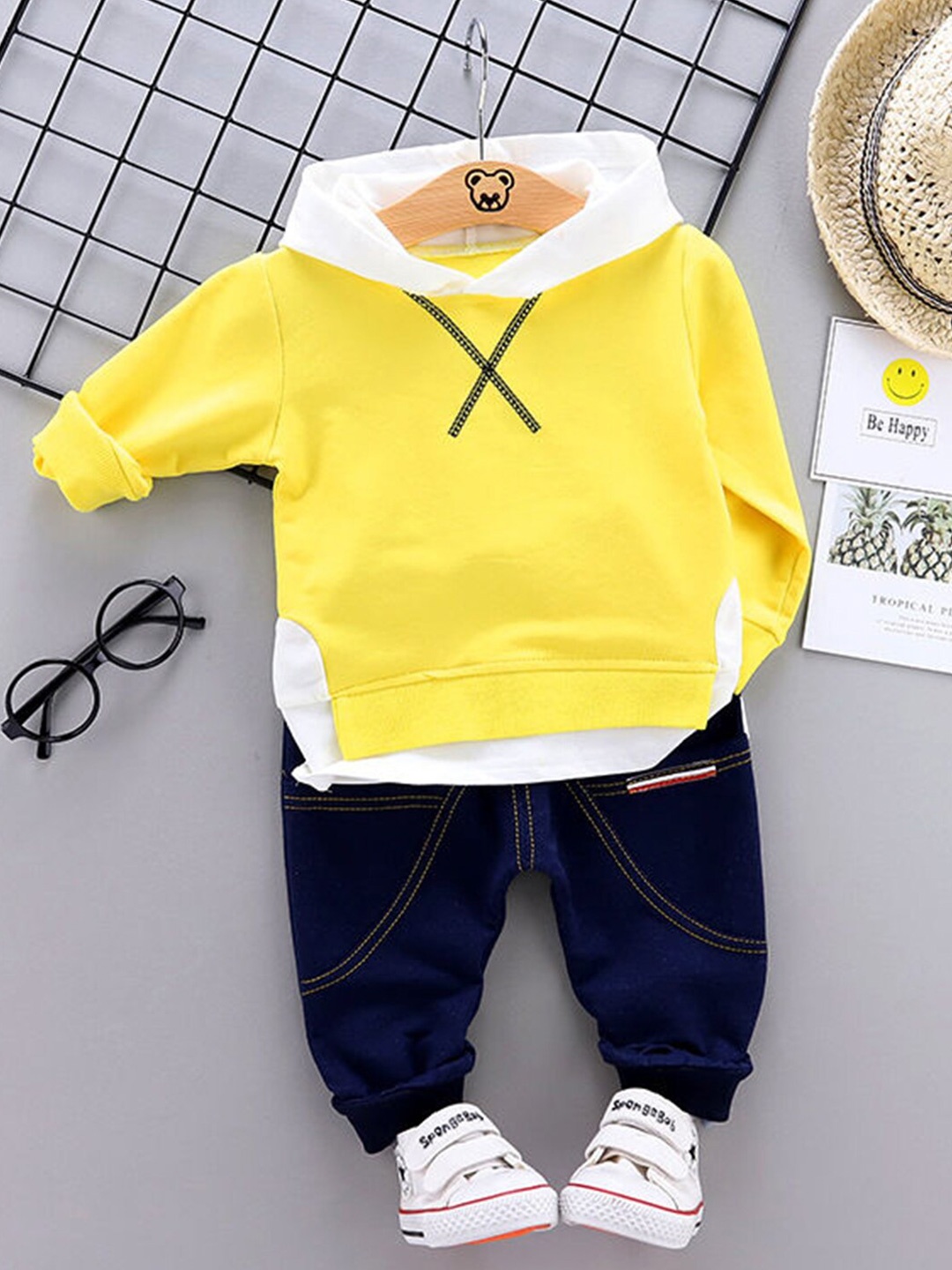 

Bold N Elegant Kids Hooded Pure Cotton Clothing Set, Yellow
