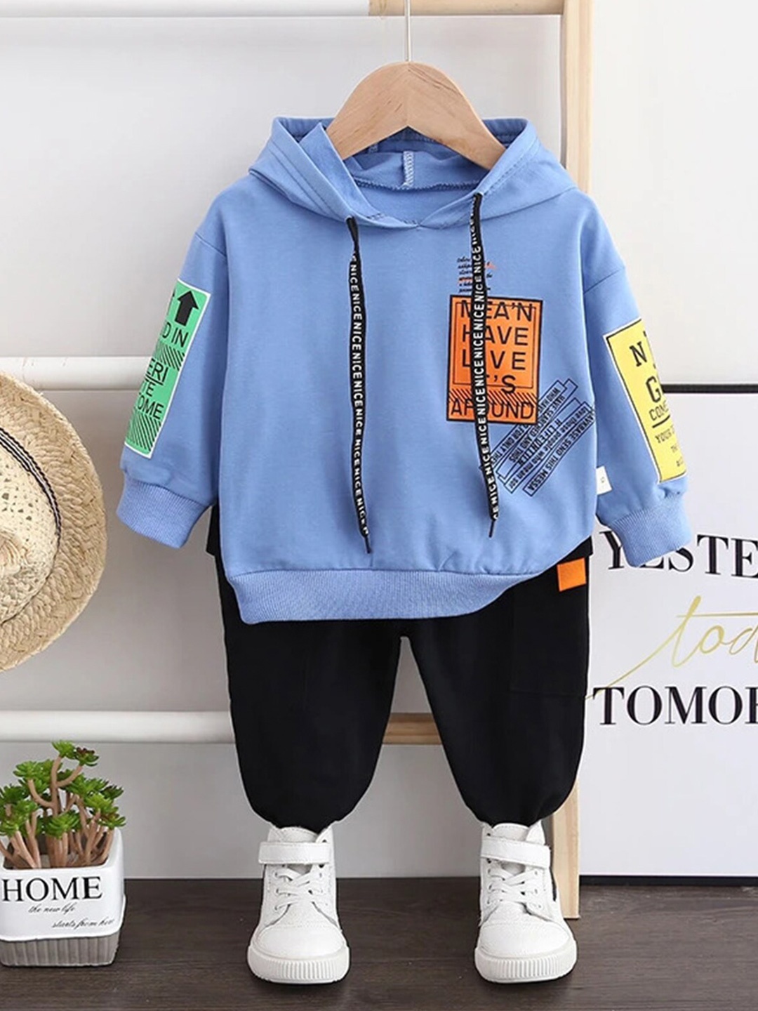 

Bold N Elegant Kids Printed Hooded Pure Cotton Sweatshirts with Pyjamas, Blue