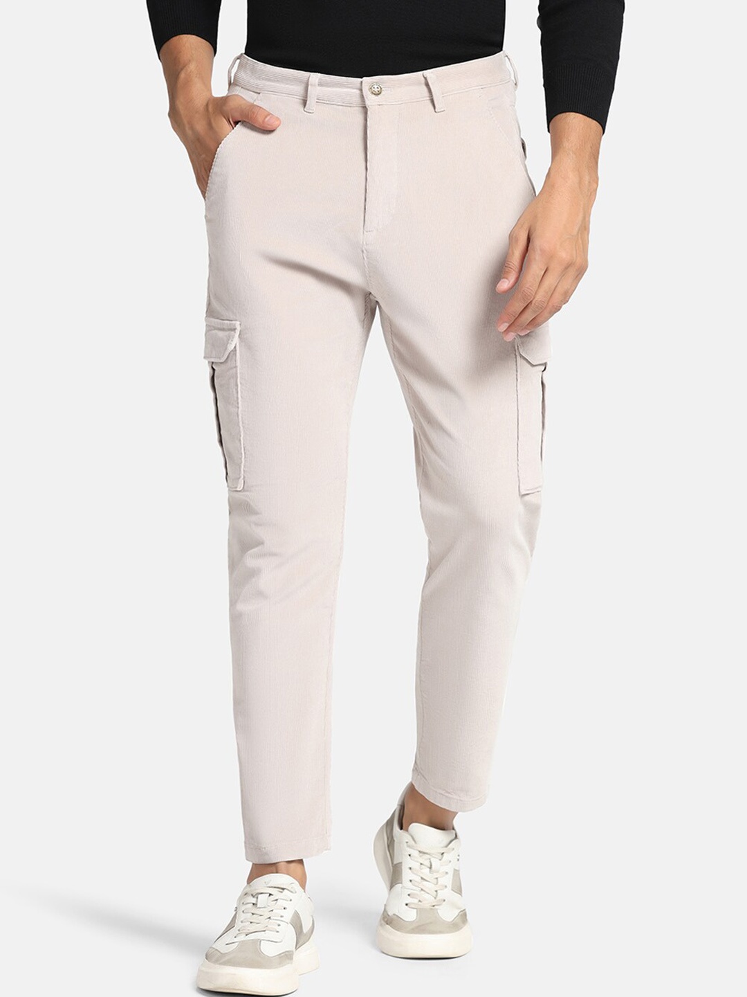 

Blackberrys Men Phoenix Fit Slim Fit Easy Wash Cargos, Beige