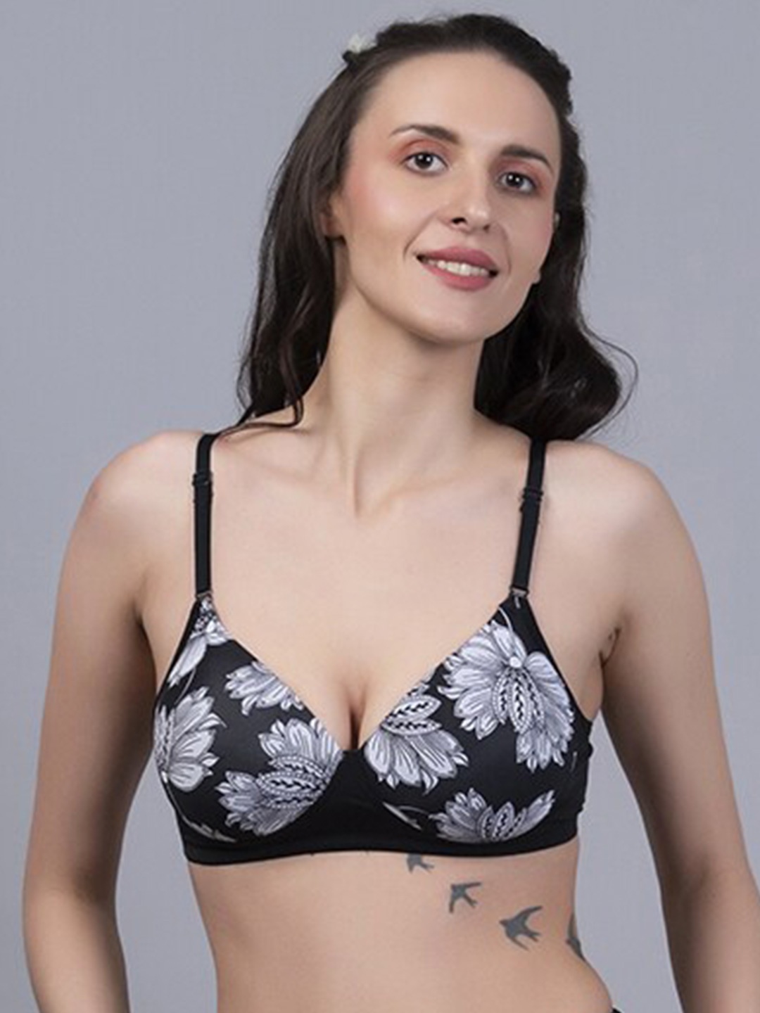 

Herryqeal Floral Printed Underwired Heavily Padded Everyday Bra With All Day Comfort, Black