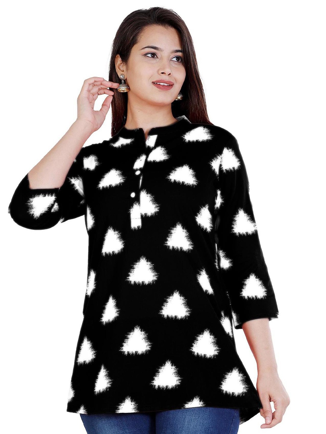 

BAESD Geometric Printed Round Neck Pure Cotton Straight Kurti, Black