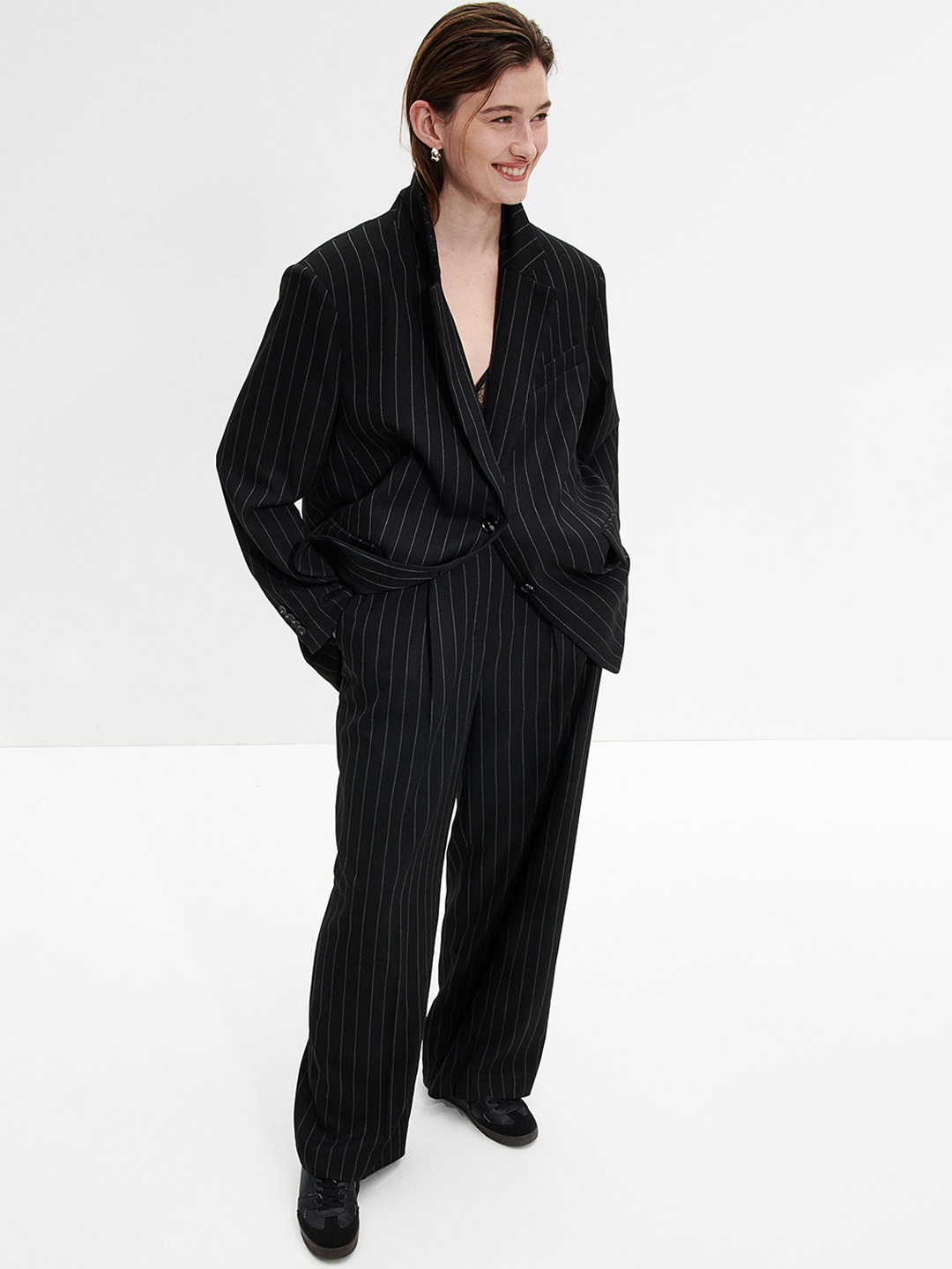 

H&M Wide Twill Trousers, Black