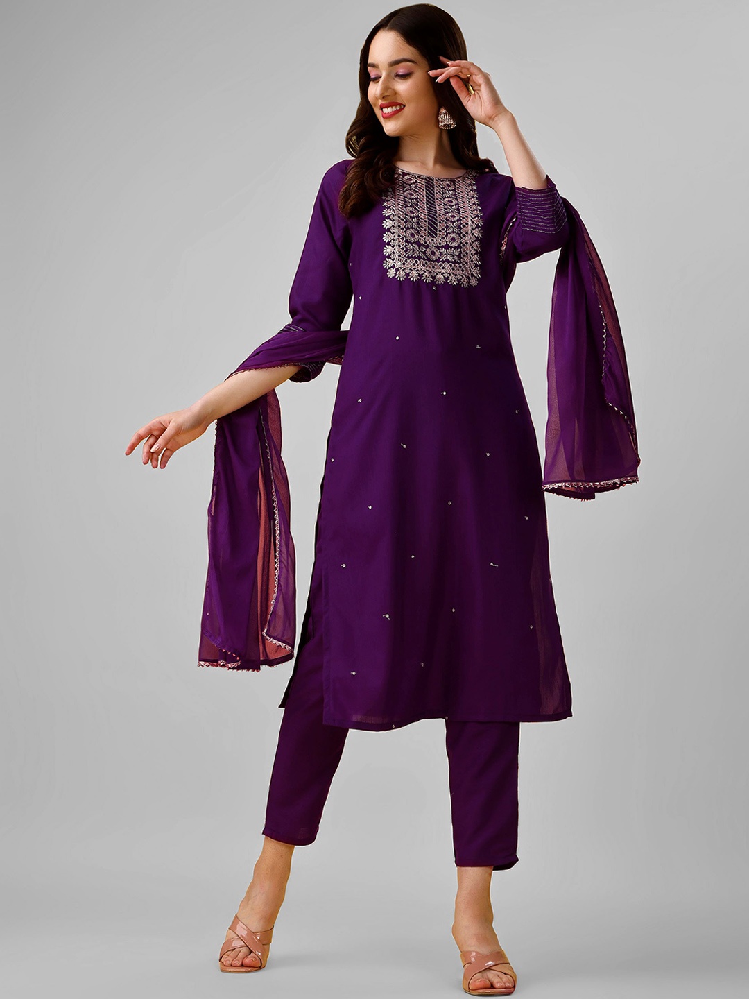 

J.KANJI Floral Yoke Design Regular Sequinned Kurta With Trousers & Dupatta, Purple