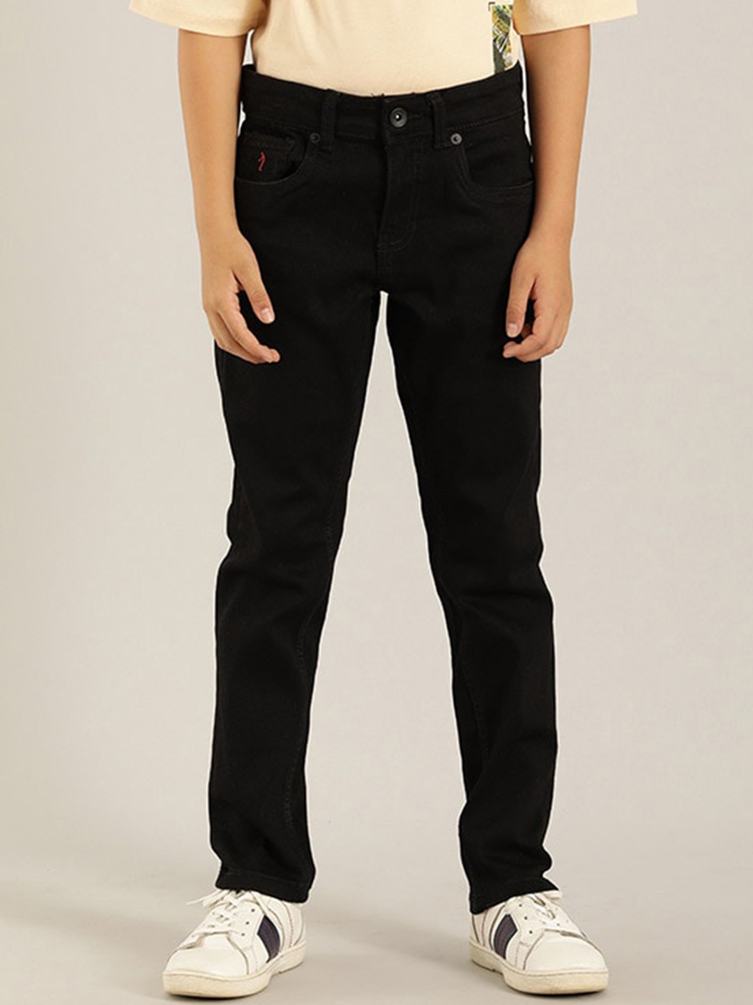 

Indian Terrain Boys Regular Fit Mid Rise Jeans, Black