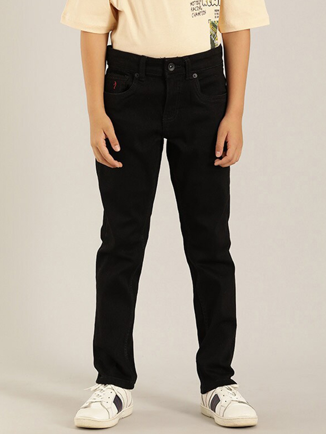 

Indian Terrain Boys Regular Fit Mid Rise Jeans, Black