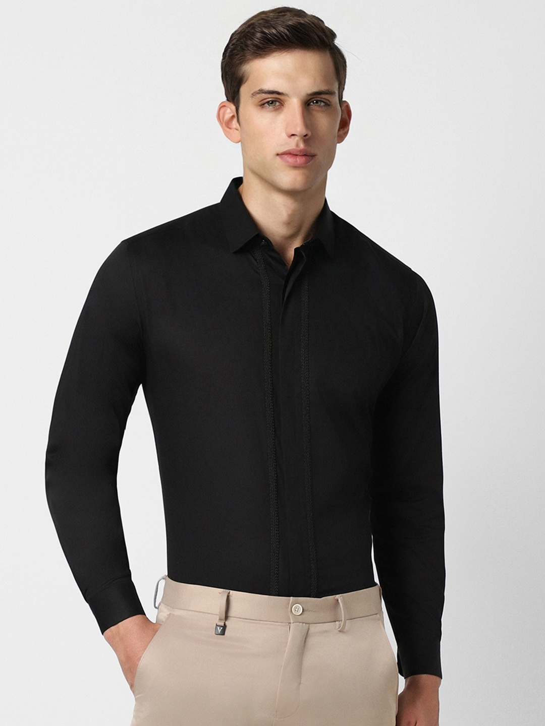 

V Dot Men Black Slim Fit Party Shirt