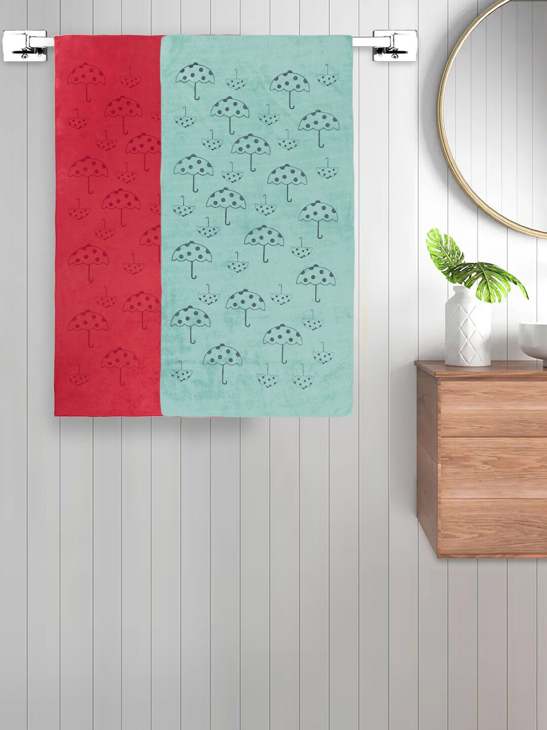FABINALIV Green & Red 2 Pieces 420 GSM Cotton Bath Towels