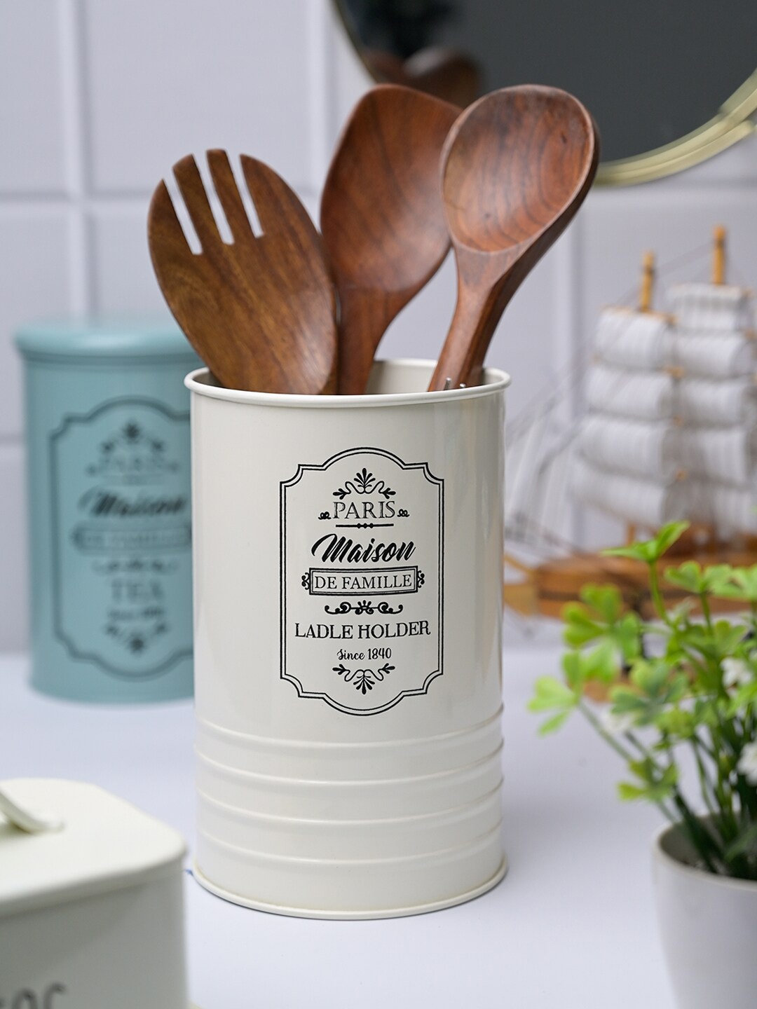

MARKET99 Off White Metal Kitchen Storage