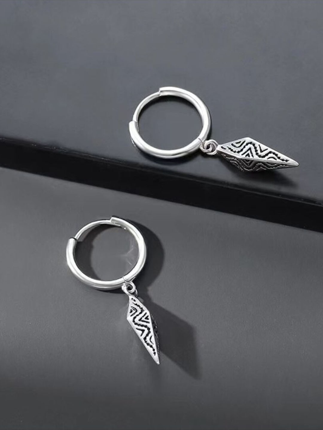 

The Roadster Lifestyle Co. Aristocratic Drop Earrings, Silver