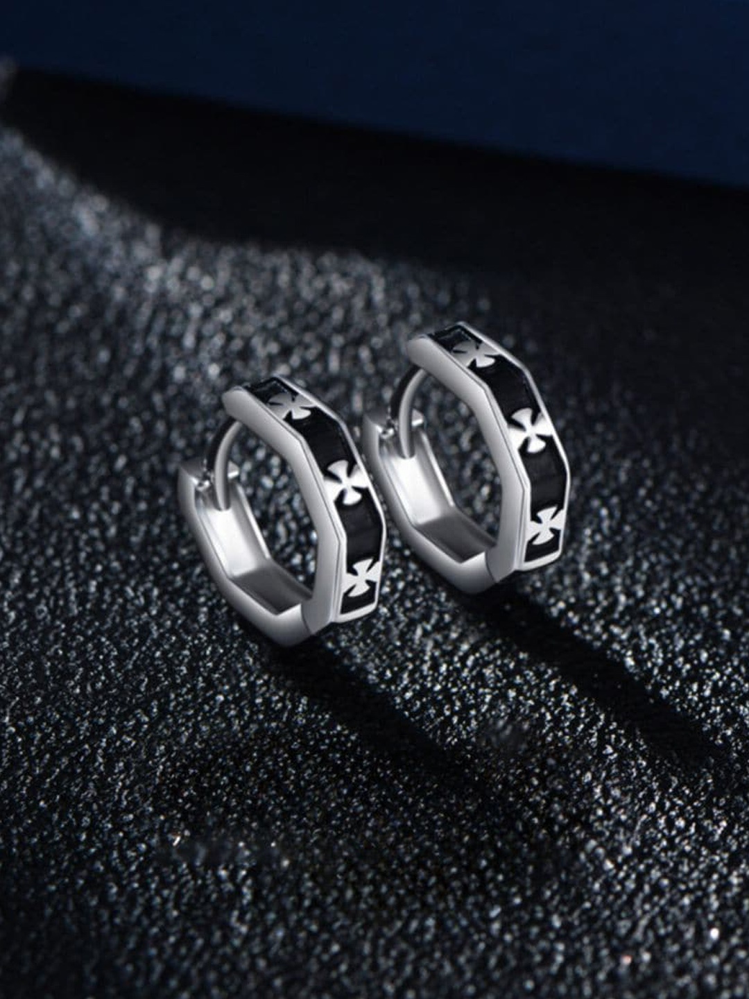 

The Roadster Lifestyle Co. Men Silver Toned Hoop Earrings